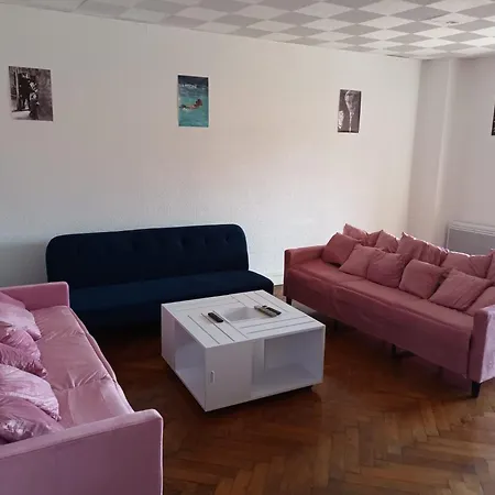 Apartment 2-bedroom In *