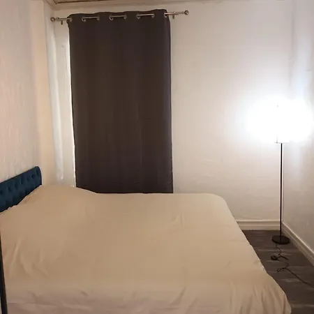 2-Bedroom Apartment In Cannes * קאן