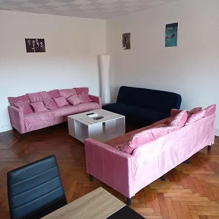 2-Bedroom Apartment In Cannes *